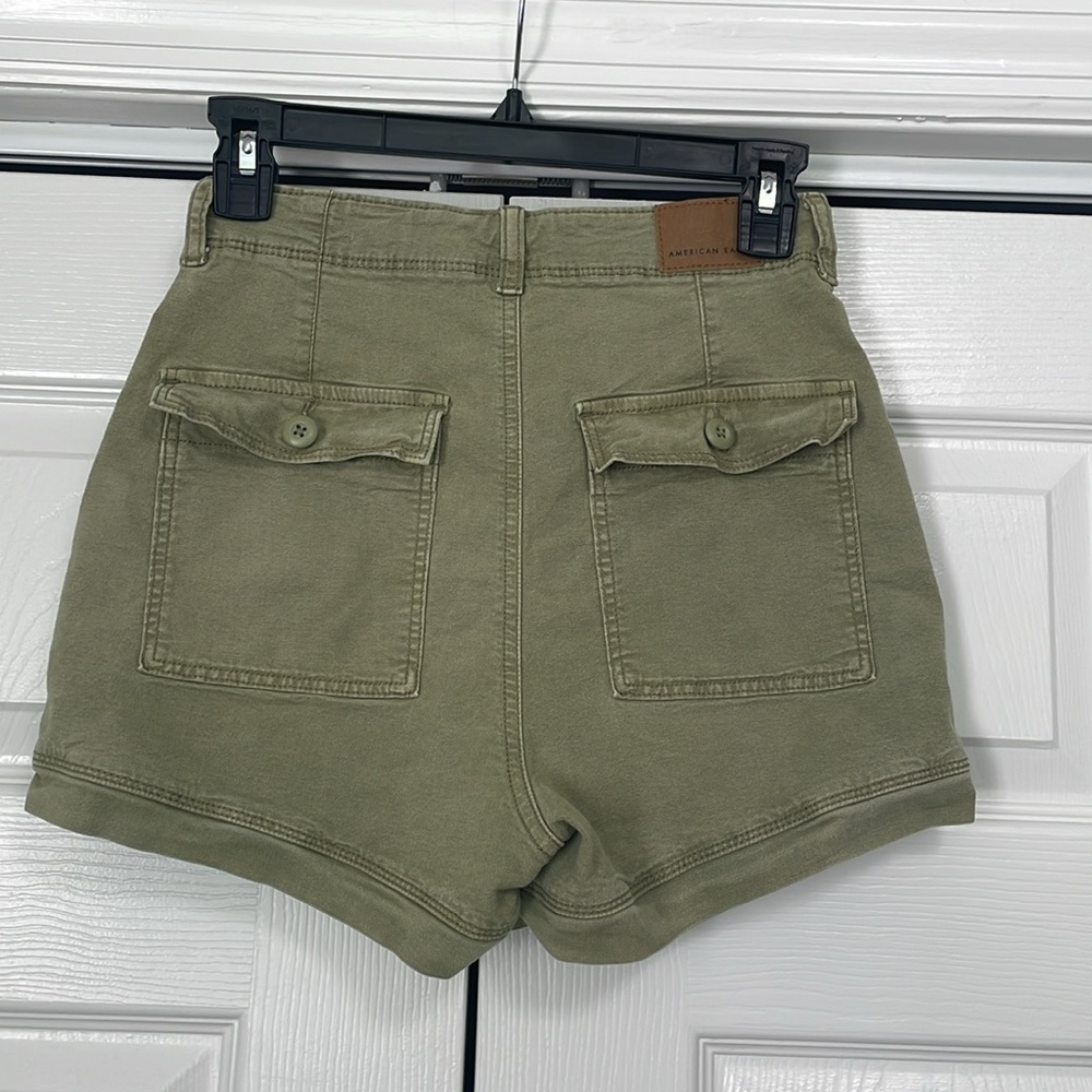 GUC American Eagle Shorts Womens 00 Highest rise boyfriend short Stretch green
